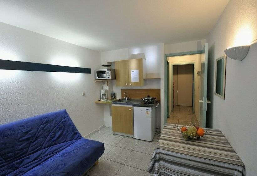 هتل Residence Antinea