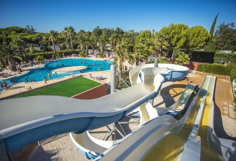 هتل Residence Antinea