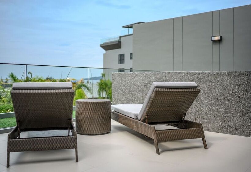 هتل Mida Grande Resort Phuket Official Account