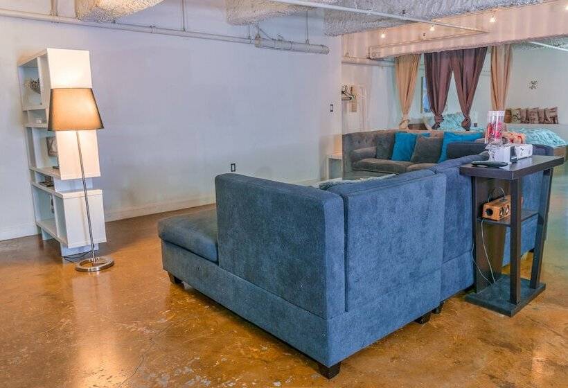 Loft On Spring