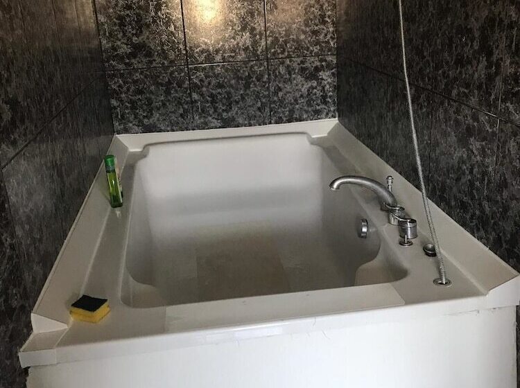 Пансион Lovely Friendly House Stay
