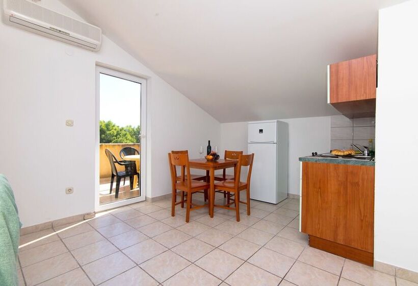Apartments Ana