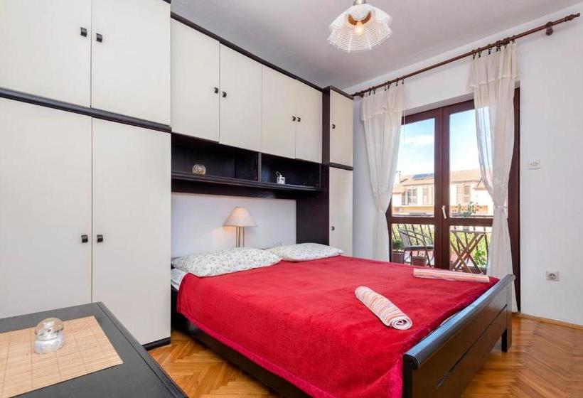 Apartments Draganic