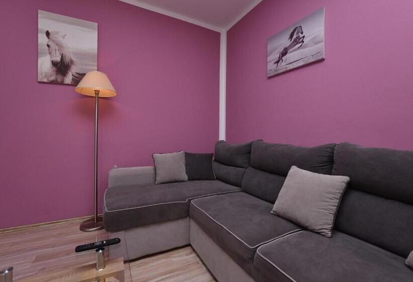 Apartments Jere Proto