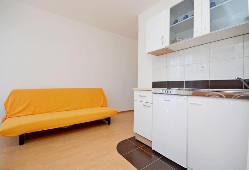 Apartments Josko