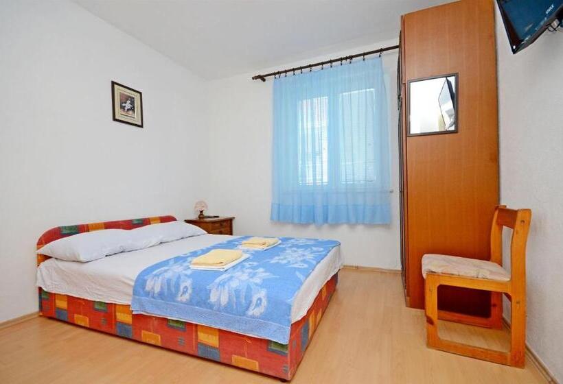 Apartments Josko