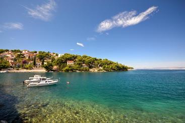 Apartments Marinko
