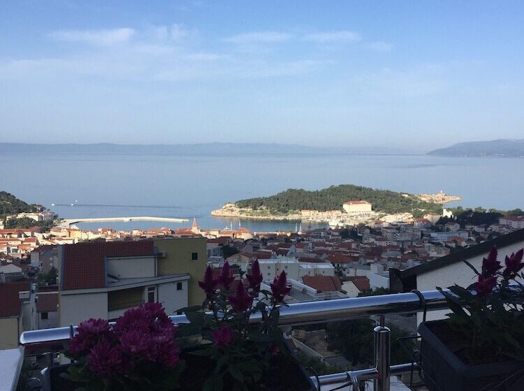Apartmani Pavlinović