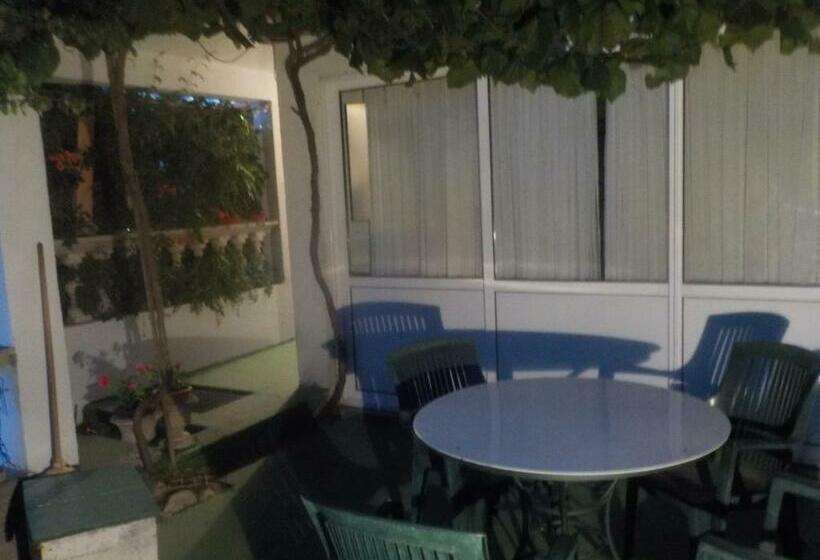 Svetin Apartments