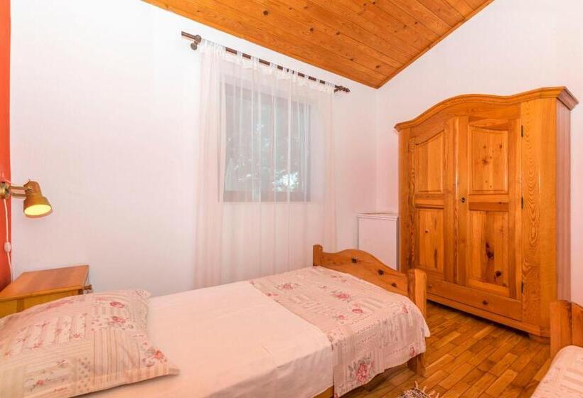 Apartments Villa Bok