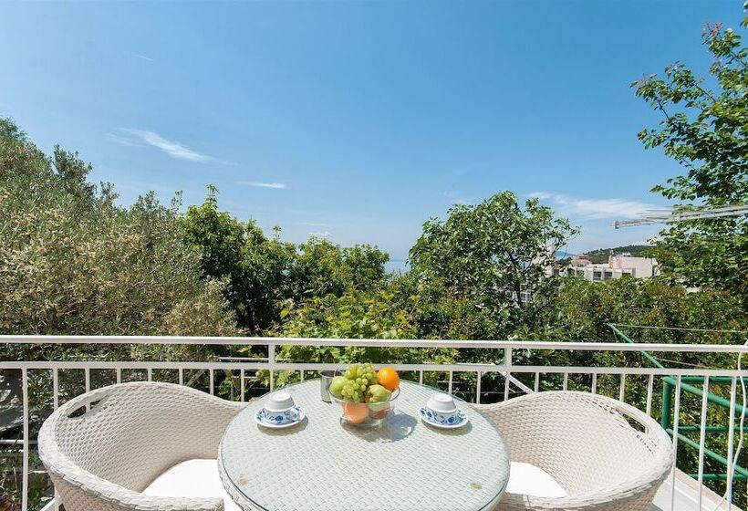 Apartments Zorica