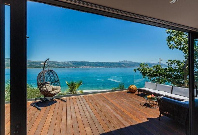 Villa Arbanessa With Heated Pool