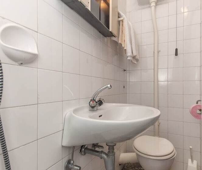 Apartment And Rooms Ivan