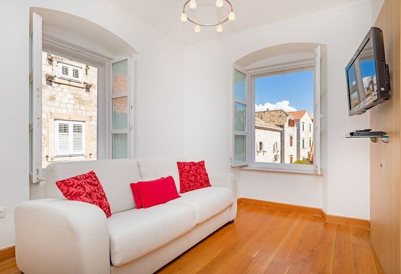 Apartments Feri
