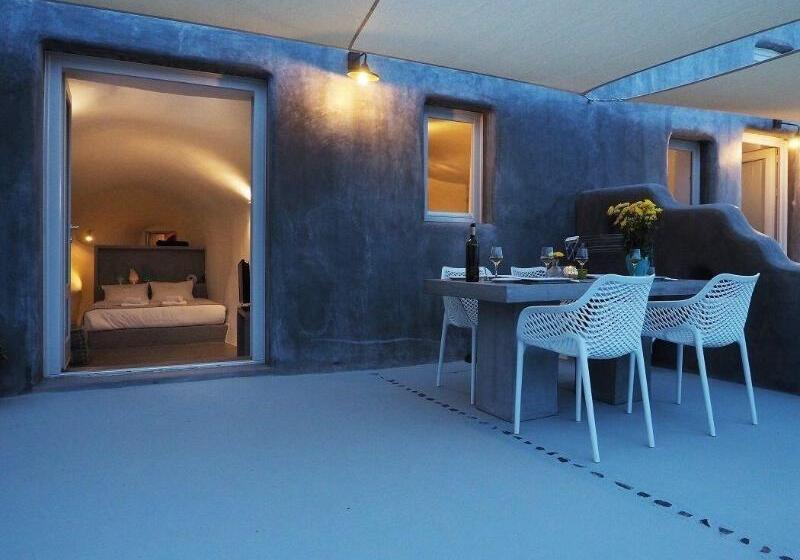 Hotel Danae Suites Santorini