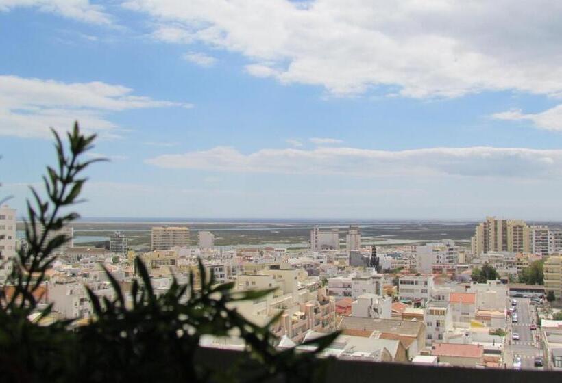 In Faro With Sea View