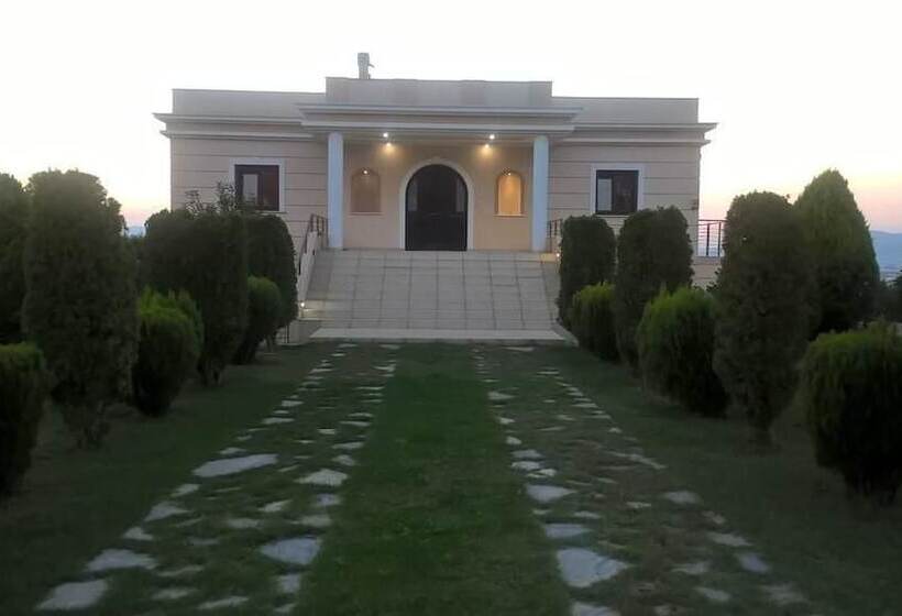 Luxury Villa Thea