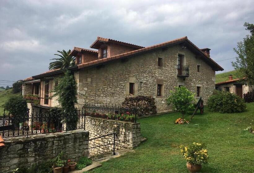 پانسیون Casa Los Laureles