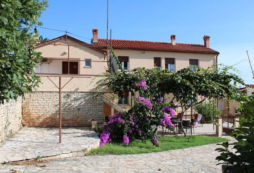 Villa Nino