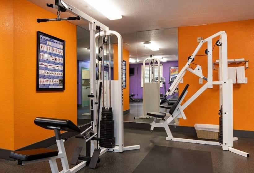 هتل Atherton Park Inn And Suites
