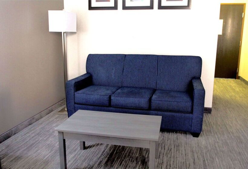 فندق Baymont By Wyndham Lafayette   Purdue University