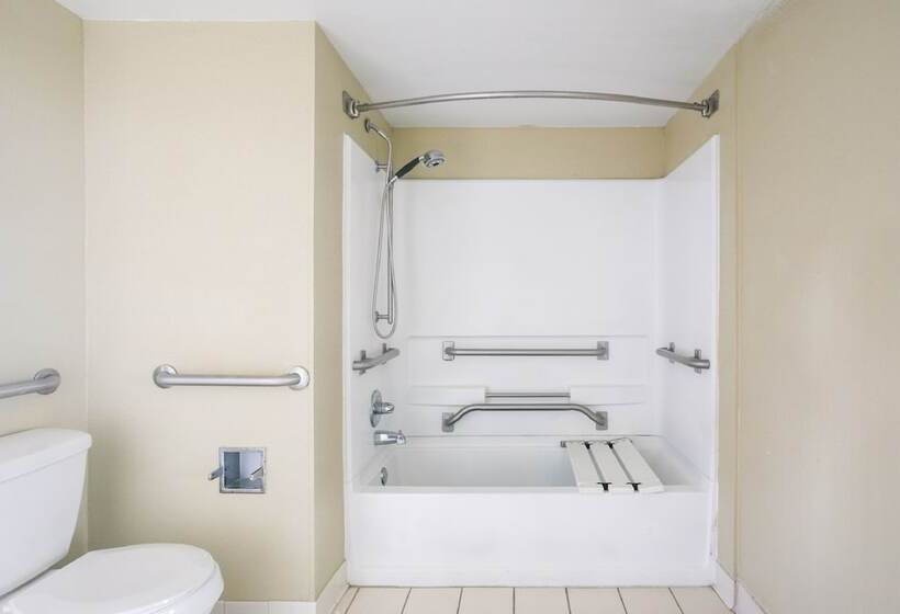 فندق Baymont By Wyndham Marianna