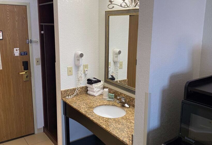 هتل Best Western Celina