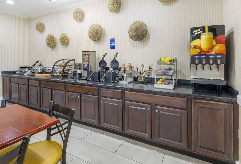 هتل Best Western Celina