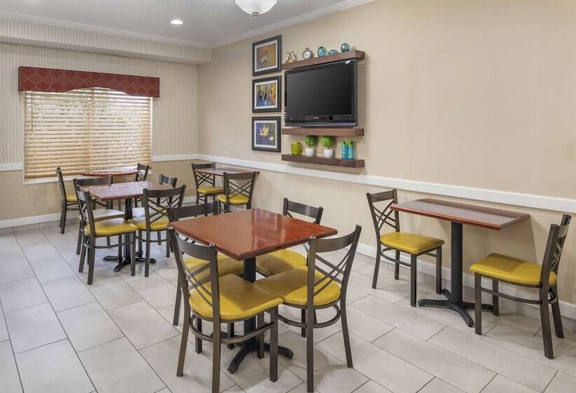 هتل Best Western Celina