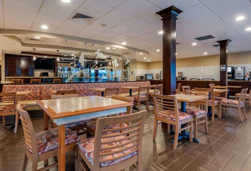 فندق Best Western Downtown Stuart