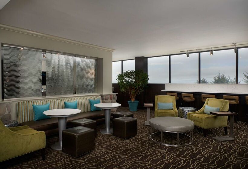 هتل Best Western Plus Agate Beach Inn