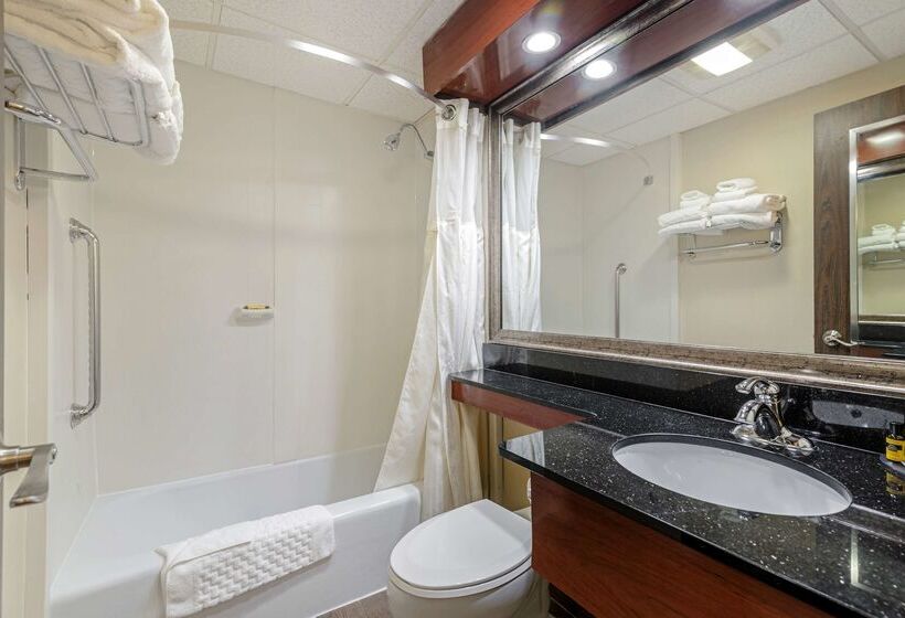 فندق Best Western Plus Augusta Civic Center Inn