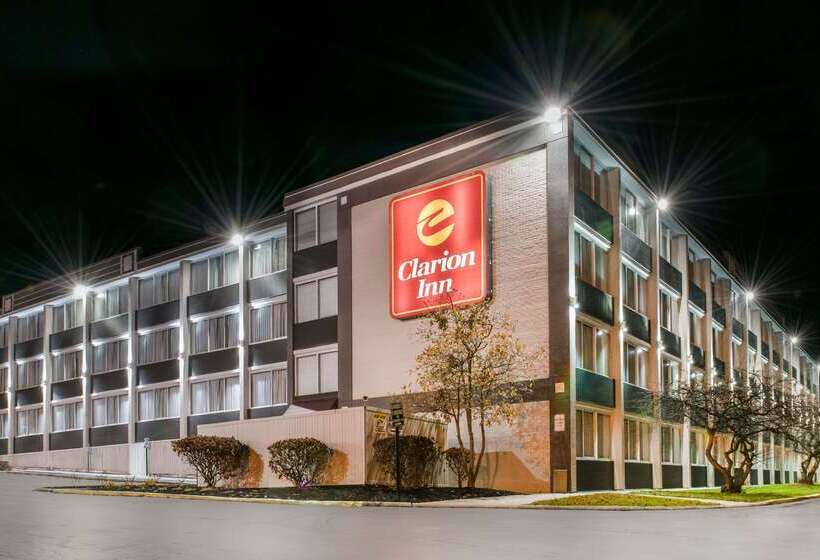 호텔 Quality Inn Dayton Airport