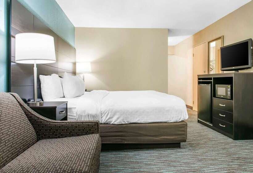 호텔 Quality Inn Dayton Airport
