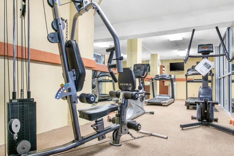 호텔 Quality Inn Dayton Airport