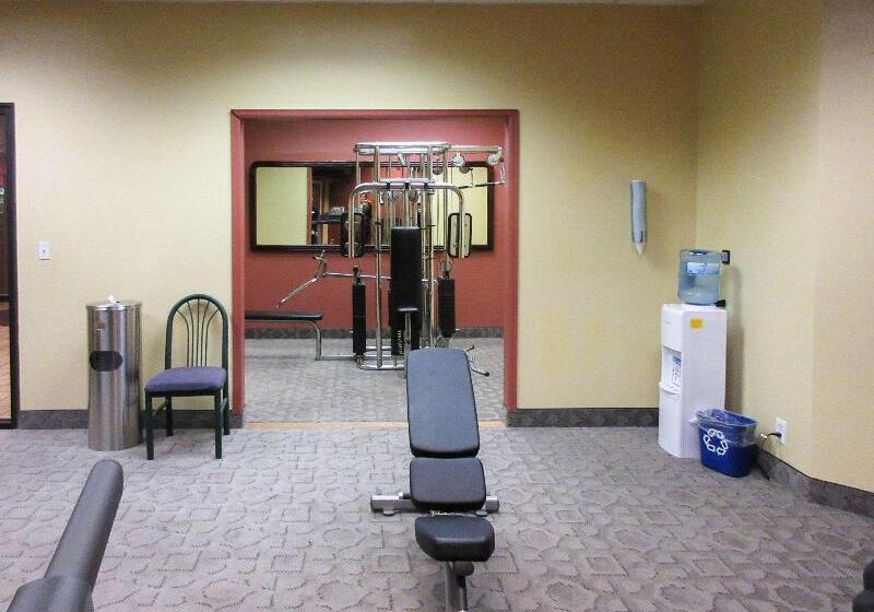 هتل Clarion Inn
