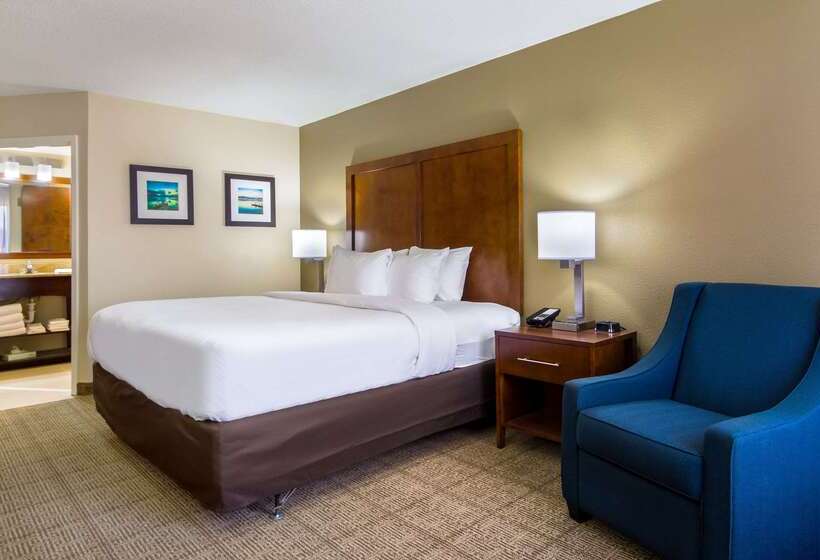 هتل Comfort Inn Acworth  Kennesaw Northwest