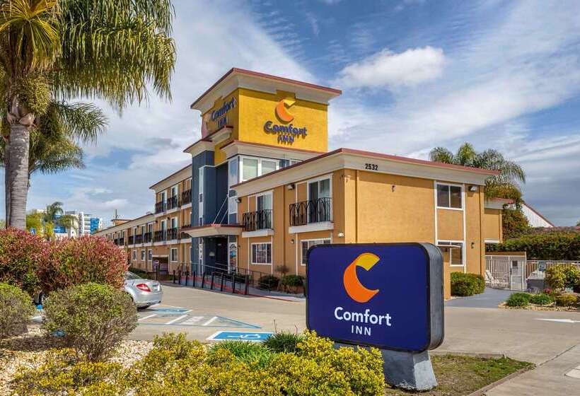 هتل Comfort Inn Castro Valley