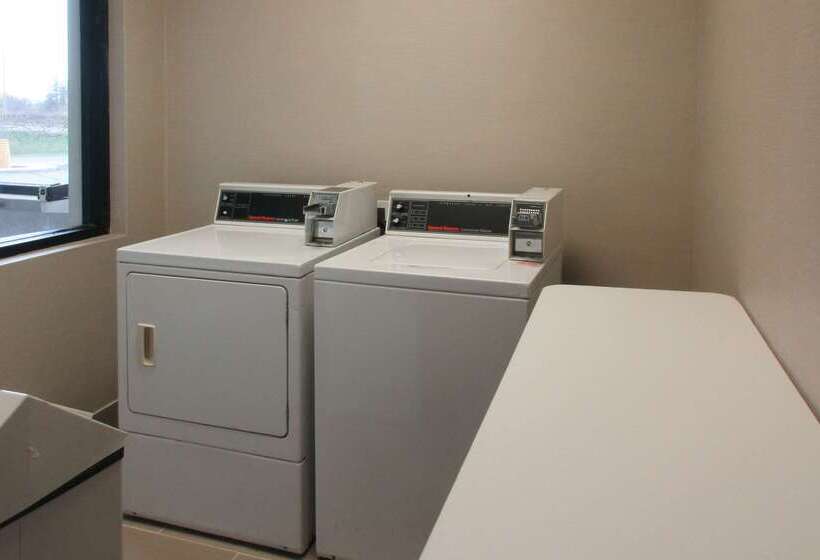 هتل Comfort Inn