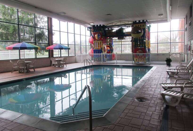 هتل Comfort Inn