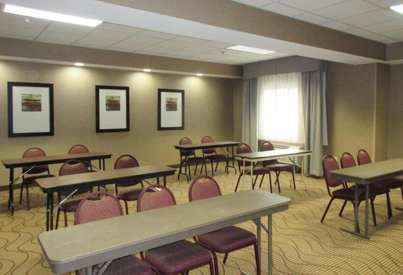 هتل Comfort Inn
