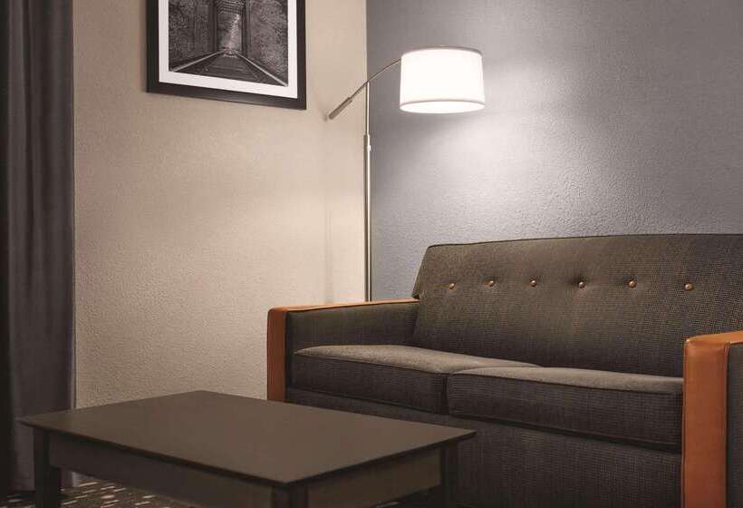 בית מלון כפרי Country Inn & Suites By Radisson, Auburn, In