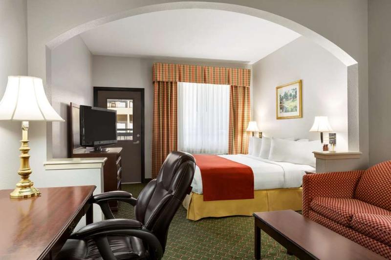 هتل Country Inn & Suites By Radisson, Fort Worth West L30 Nas Jrb