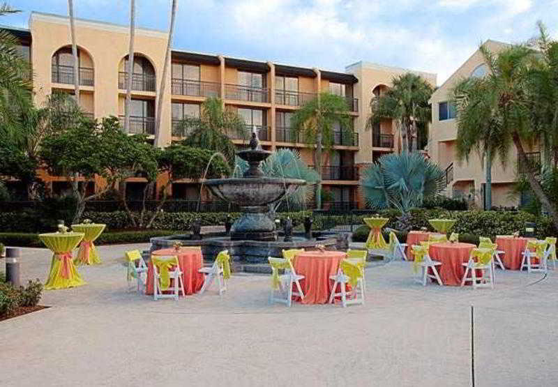 هتل Courtyard By Marriott Boynton Beach