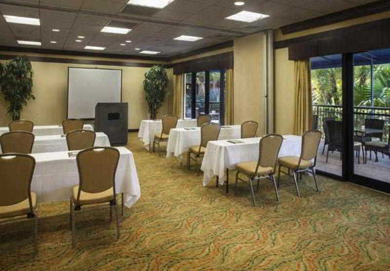 هتل Courtyard By Marriott Boynton Beach