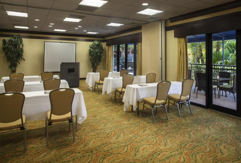 هتل Courtyard By Marriott Boynton Beach
