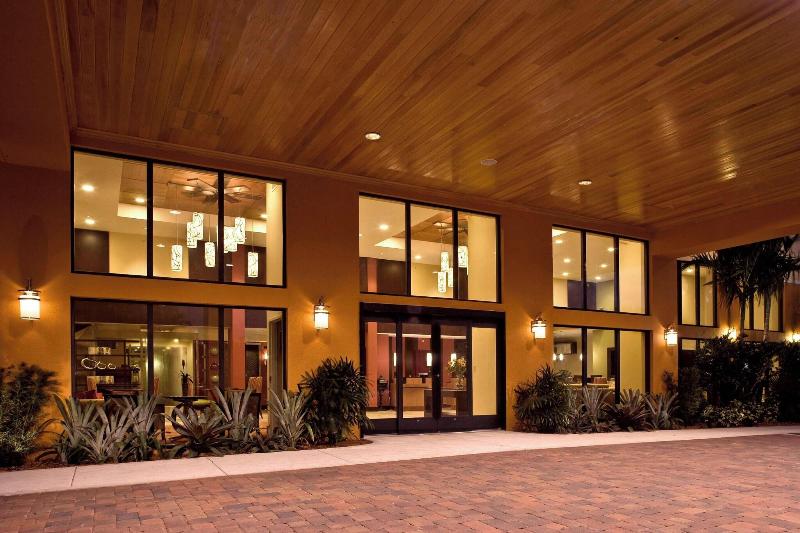 هتل Courtyard By Marriott Boynton Beach