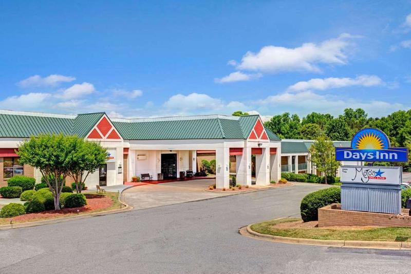 ホテル Days Inn Cornelius Lake Norman