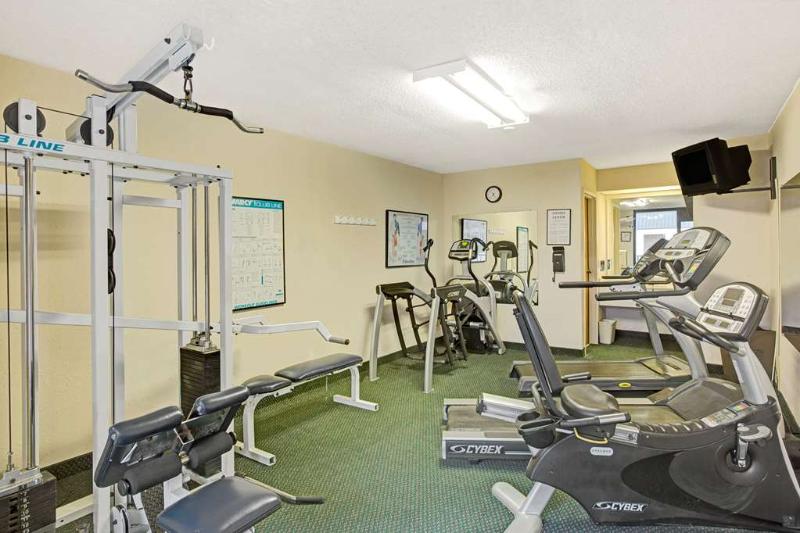 ホテル Days Inn Cornelius Lake Norman