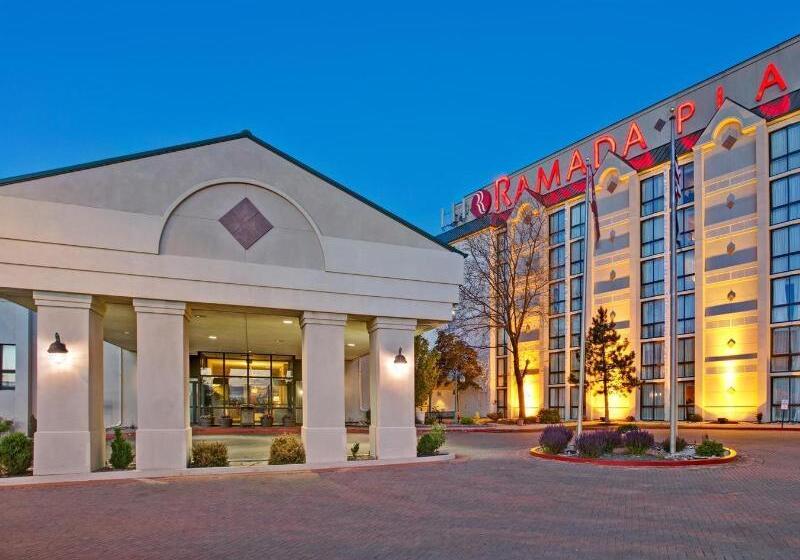 Delta Hotels By Marriott Denver Thornton